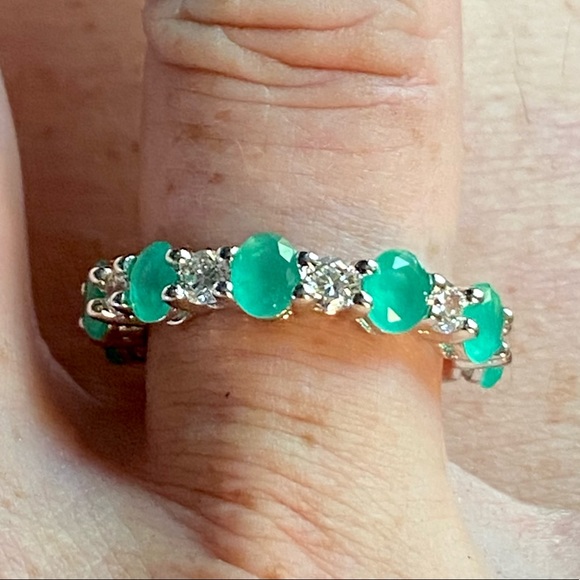 ❌❌❌SOLD❌❌❌NWOT 4.32 CTW BEAUTIFUL GREEN EMERALD AND NATURAL WHITE SAPPHIRE RING - Picture 5 of 16